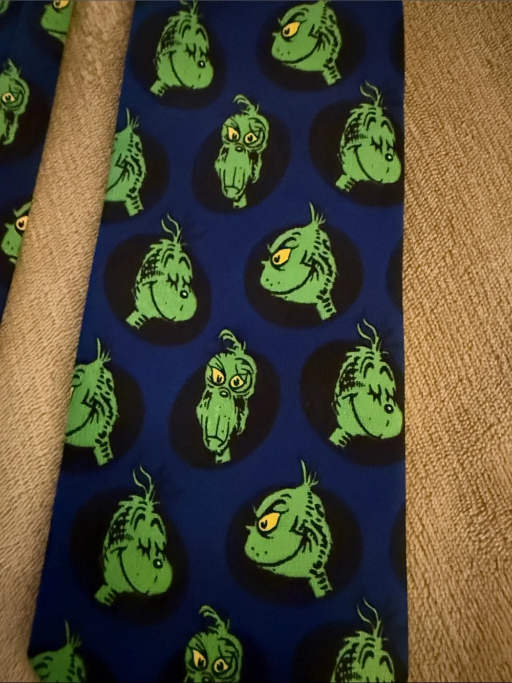 Dr. Seuss Blue Tie with Green Grinch Faces